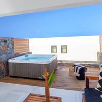 Abaton Collection Suite with Private Spa Bath
