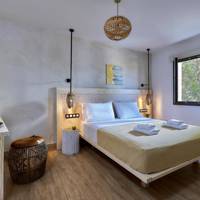 Deluxe Room Inland View