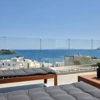 Deluxe Suite with Sea View