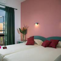 One-Bedroom Apartment (2 - 3 Adults)