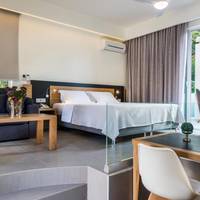 Suite with Private Pool