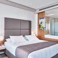  Signature Suite Sea View with Individual Pool 