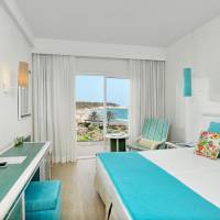 Double or Twin Room with Partial Sea View
