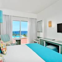 Double or Twin Room with Sea View