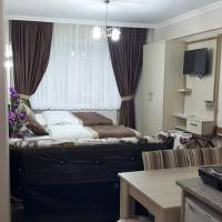 Deluxe Studio