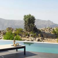 One Bedroom Cliff Pool Villa
