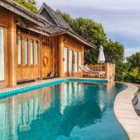  Seawater Pool Villa