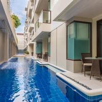 Premier Room with Pool Access (Beach Wing)