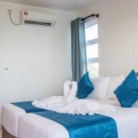Twin Room with Sea View