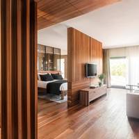 Junior Suite with Land View