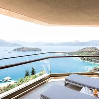 Executive Suite with Sea View