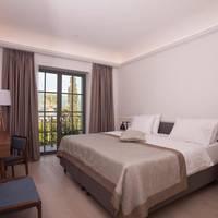 Double or Twin Room with Sea View