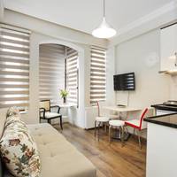One-Bedroom Apartment with Balcony