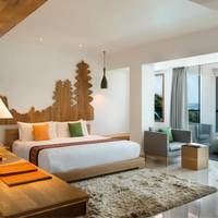 Oceanfront Suite - Adult Only