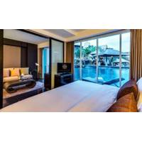 Deluxe Pool Access