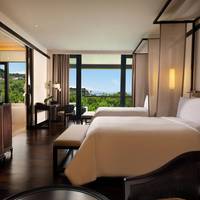 Grand Deluxe Room