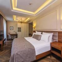 Superior Double Room with Extra Bed