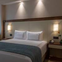  Deluxe King Suite with City View