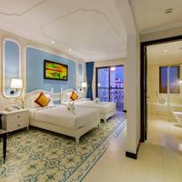 Deluxe Twin Room with Balcony and City View