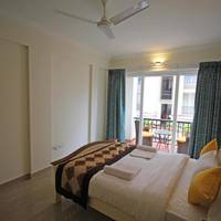 Deluxe Apartment with Balcony