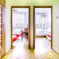 Two-Bedroom Apartment (5-6 Adults)