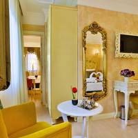 Two-Bedroom Connecting Family Suite
