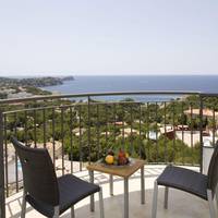 Superior Twin Room with Sea View (2 Adults + 1 Child)
