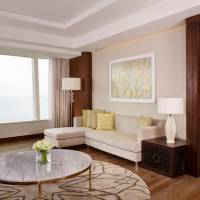 Regency Executive Suite with Lounge Access