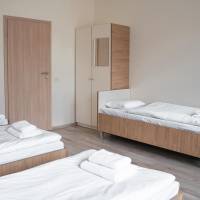 Quadruple Room with Shared Bathroom and Garden View