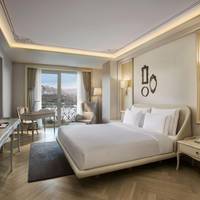 Deluxe King Room with Park View