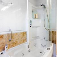 Special Offer - Double Room with Round Airport Transfer