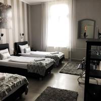 Double Room with Extra Bed (3 Adults)