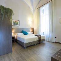 One-Bedroom Apartment with Terrace (2 Adults)