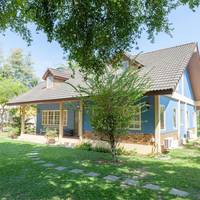 2-Bedroom Villa in the Garden