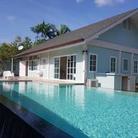 2-Bedroom Pool Villa in the Garden