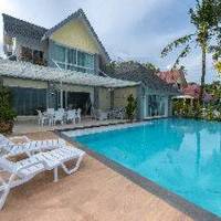 2-Bedroom Beachfront Pool Villa