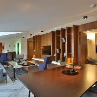 Premium Suite