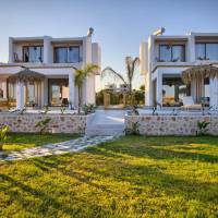 Honeymoon Suite with Panoramic Pool (Private Chef & Butler)