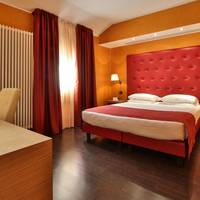 Comfort Queen Room