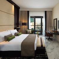 Deluxe King Room with Balcony