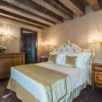 Classic Double or Twin Room