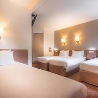 Quad Room - 4 Single Beds