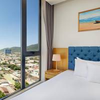 Deluxe Double Room with Mountain View