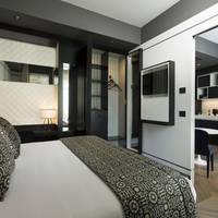 Luxury Suite