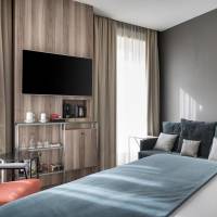 Premium XL Room with Extra Bed (2 Adults + 1 Child)