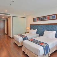 Superior Twin Room with Balcony and City View