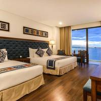 Triple Room with Balcony and Sea View