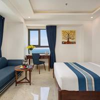 Deluxe Double Room with Side Sea View