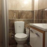 Twin Room with Bathroom
