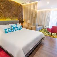 Junior King Suite with City View